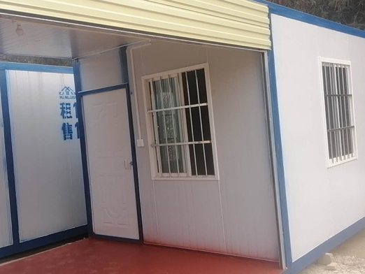 活動(dòng)崗?fù)?>
							</div>
							<p>
                                活動(dòng)崗?fù)?						</p>
						</a>
                    </li>
                


					<li>
						<a href=